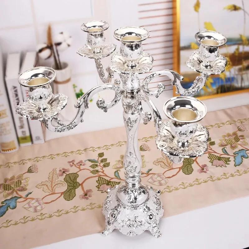 Nordische Vintage 3-Arm-Kerzen – Collectible Vintage Matches Bewertung und Preis