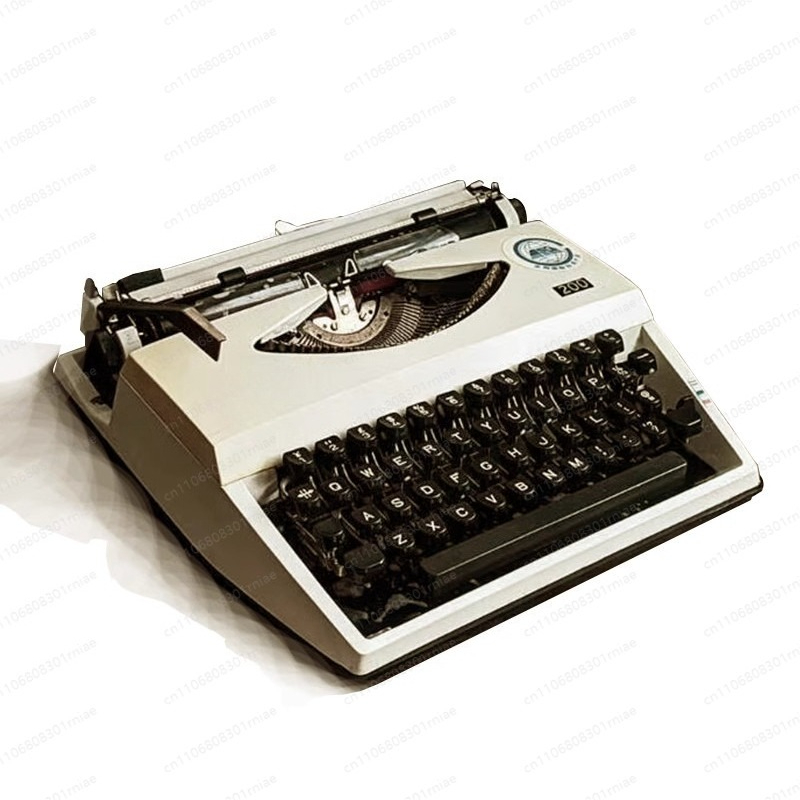 Vintage-Schreibmaschine mit en – Vintage Things Collection Bewertung und Preis